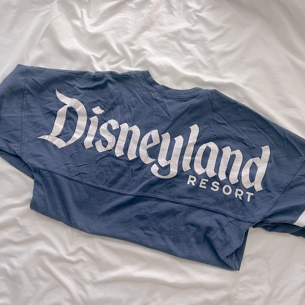 Vintage Disney Blue and White Sweatshirt with Disneyland Graphics